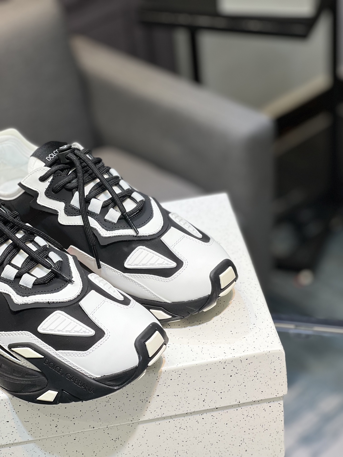 olce & Gabbana shoe